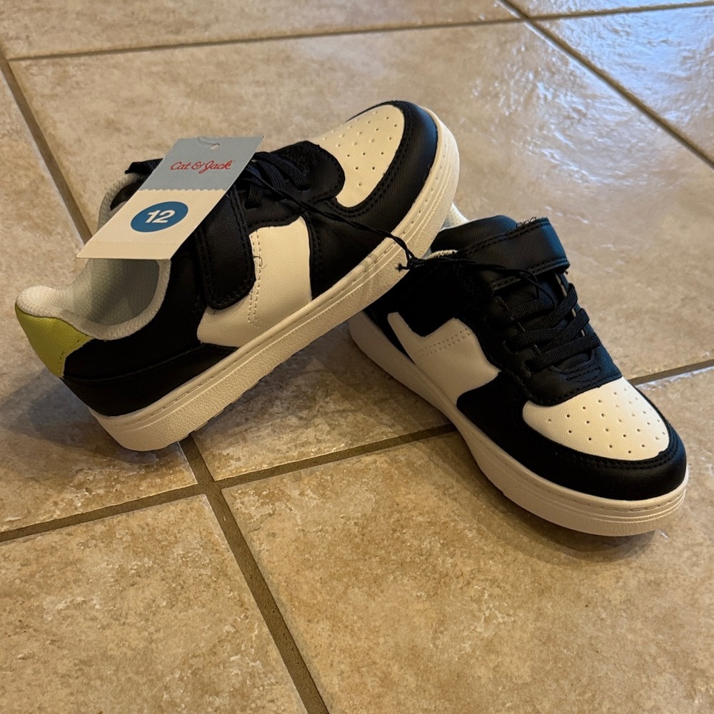 Cat & Jack Black and White Jaid Sneakers Size 12T